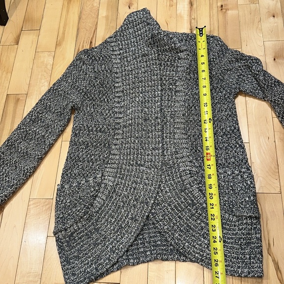 Silence & Noise Knit Cardigan - Picture 5 of 8